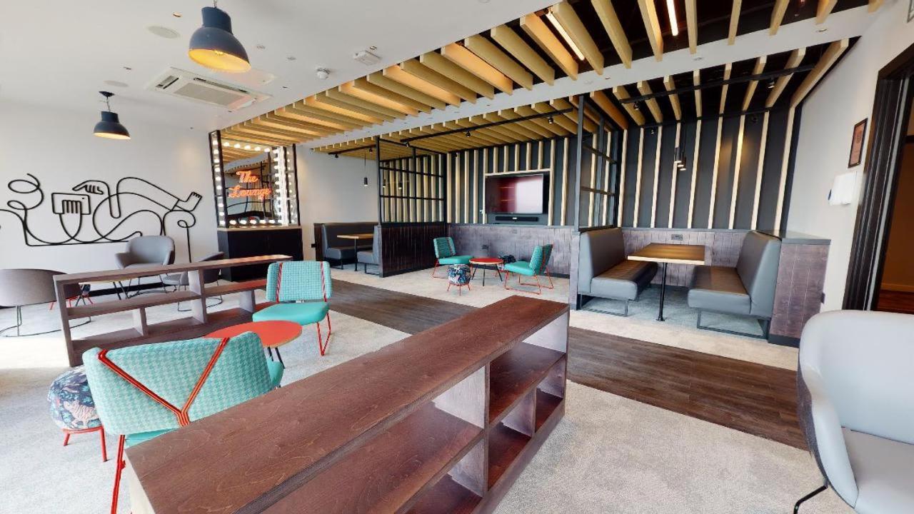 Iq Altus House Leeds Lägenhet Leeds  Exteriör bild